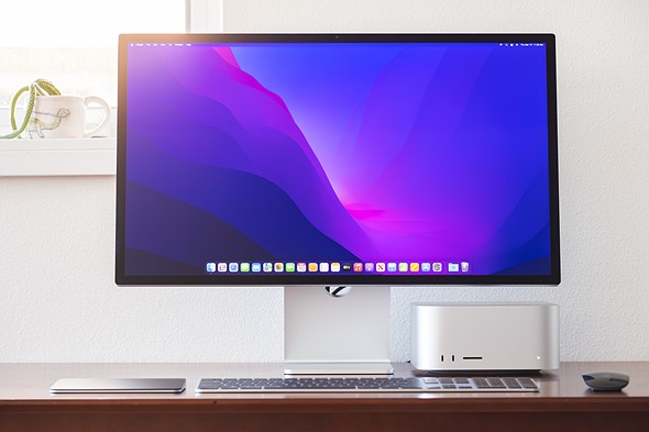 Apple, Studio Display’ İçin MagSafe Benzeri Bir Özellik Sunuyor
