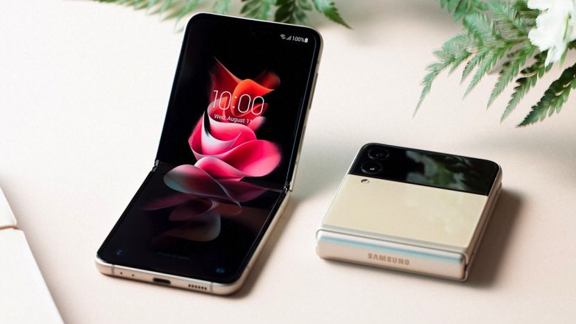 Samsung Galaxy Z Flip 4, Altın Rengi Seçeneğiyle Gelebilir