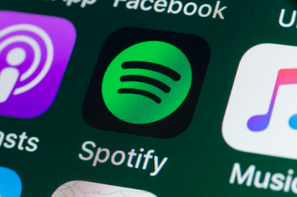 Spotify, Apple’ı Acemi Sesli Kitap İşini Engellemekle Suçluyor