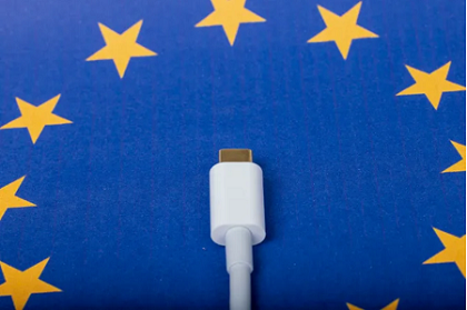 Apple SVP, iPhone’ların AB yasalarına uymak için USB-C şarjı alacağını onayladı