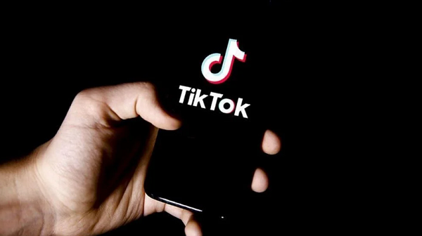 TikTok Kullanıcıları Artık Filmleri Ve TV Şovlarını Etiketleyebilir