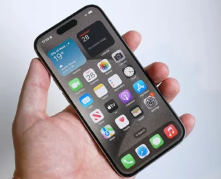 Bunlar Apple’ın çentik ve Dinamik Ada için reddettiği tasarımlar olabilir