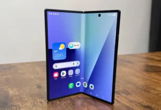 Samsung, Üç Katlanabilir Telefonunu Bu Yıl Tanıtacak