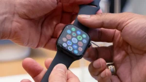 Apple Watch 11 Yolda: Daha Parlak Ekran ve Yeni Renk Seçenekleri Gelebilir