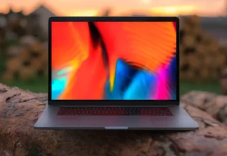 Apple’ın Yeni MacBook Pro Modellerinde OLED Ekran Sadece Üst Düzey Sürümlerde Olabilir