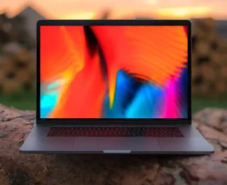 Apple’ın OLED Dokunmatik Ekranlı MacBook Pro’su Beklenenden Daha Erken Gelebilir