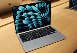 MacBook Air M5’in klavyesi neden farklı görünüyor? Sebebi iPhone