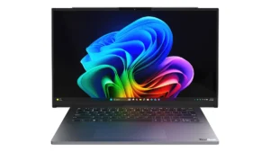 Lenovo’dan ekranı yana doğru genişleyen 17 inçlik laptop: Project Swan