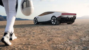 Tesla’nın uçan Roadster’ı tartışma yarattı: Gösterişli teknoloji mi, gerçek inovasyon mu?