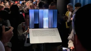Apple’ın yeni MacBook Pro ekranı neden farklı? Tandem OLED teknolojisi açıklanıyor
